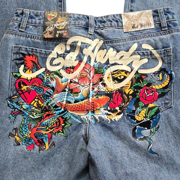 NWT Ed Hardy Women's 32 Baggy Jeans Y2K Painted Tattoo Heart Koi Graphic Denim - Picture 10 of 12